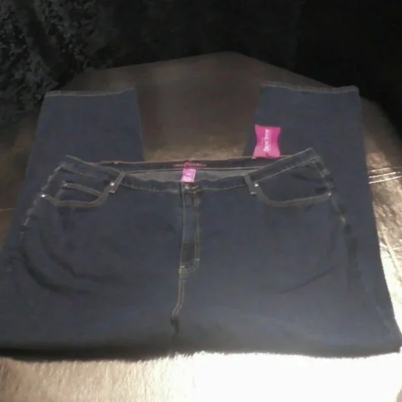 Liz & Me Women's Jeans (46x30) Signature Slimmer - Picture 2 of 16